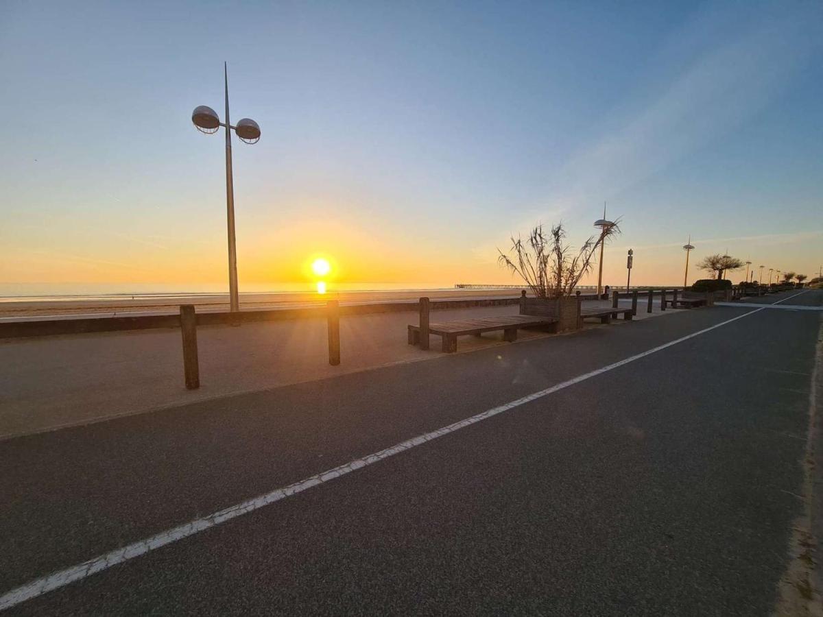 A St-jean-de-monts, Avec Parking, Balcon Et Vue - Fr-1-224c-201 Apartamento *